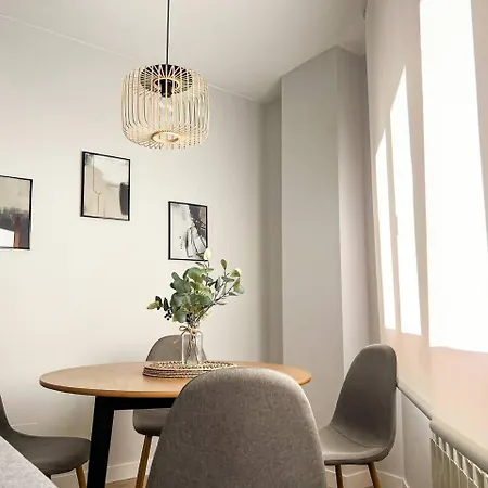 Apartment Ateneo By Silastur