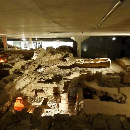 Ateneo By Silastur Apartment