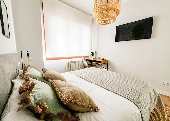 Ateneo By Silastur 아파트 기욘